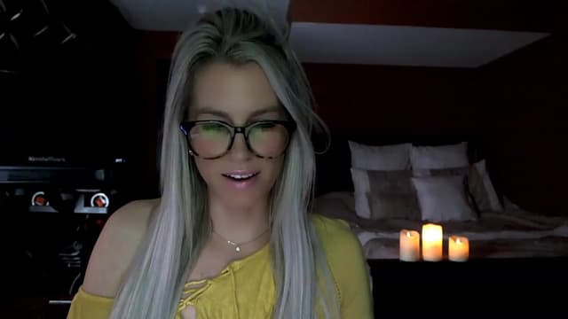 Gallery image thumbnail from Cora9's myfreecams stream on, 12/07/2022, 05:29 image 10 of 20