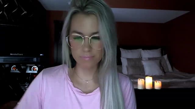Gallery image thumbnail from Cora9's myfreecams stream on, 12/08/2022, 05:22 image 4 of 20