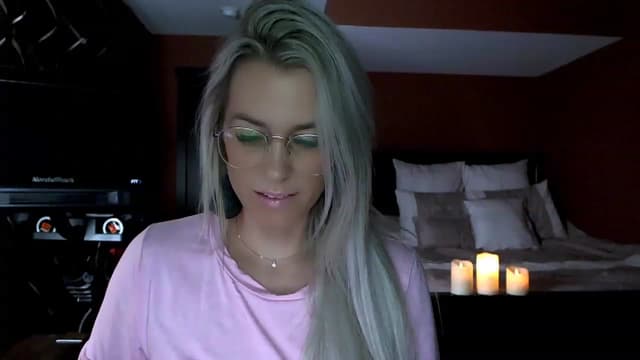 Gallery image thumbnail from Cora9's myfreecams stream on, 12/08/2022, 05:22 image 6 of 20