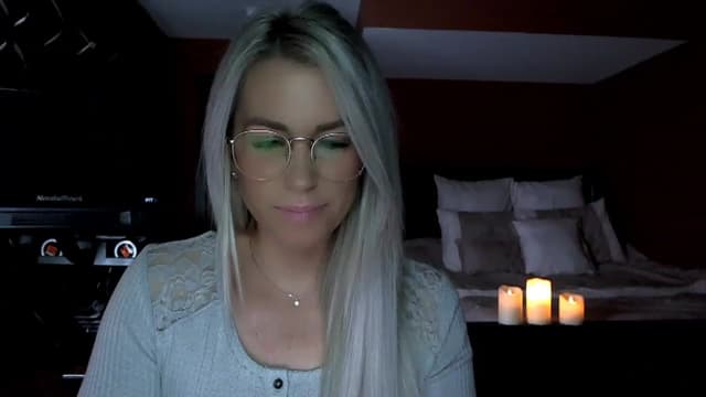 Gallery image thumbnail from Cora9's myfreecams stream on, 12/09/2022, 05:57 image 4 of 20