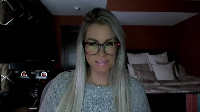 Gallery image thumbnail from Cora9's myfreecams stream on, 01/10/2023, 04:57 image 18 of 20