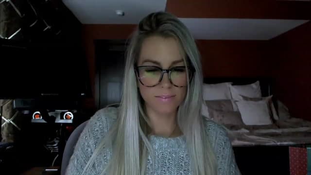 Gallery image thumbnail from Cora9's myfreecams stream on, 01/10/2023, 04:57 image 19 of 20