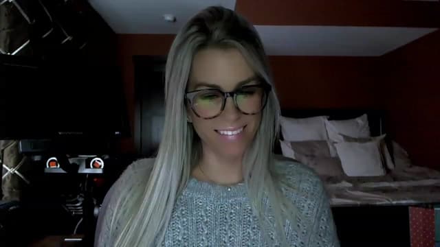 Gallery image thumbnail from Cora9's myfreecams stream on, 01/10/2023, 04:57 image 6 of 20