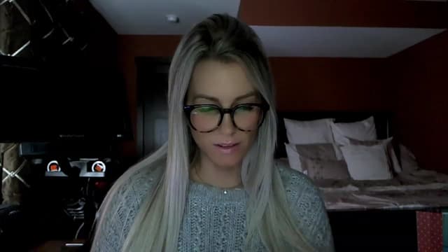 Gallery image thumbnail from Cora9's myfreecams stream on, 01/10/2023, 04:57 image 11 of 20