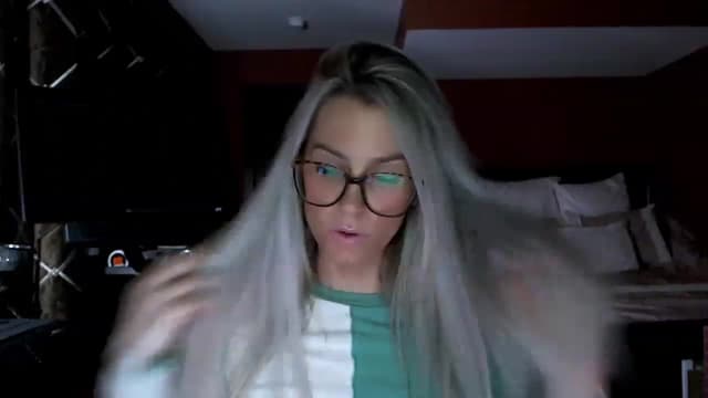 Gallery image thumbnail from Cora9's myfreecams stream on, 01/12/2023, 05:50 image 14 of 20