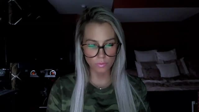 Gallery image thumbnail from Cora9's myfreecams stream on, 01/17/2023, 04:05 image 18 of 20