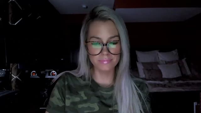 Gallery image thumbnail from Cora9's myfreecams stream on, 01/17/2023, 04:05 image 4 of 20
