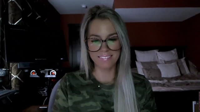 Gallery image thumbnail from Cora9's myfreecams stream on, 01/17/2023, 05:46 image 16 of 20
