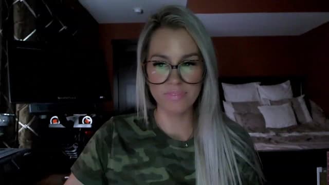 Gallery image thumbnail from Cora9's myfreecams stream on, 01/17/2023, 05:46 image 5 of 20