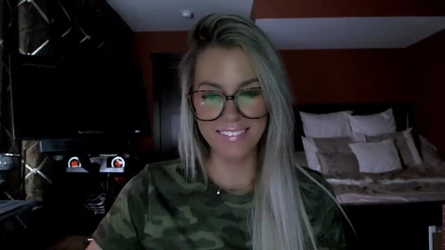 Gallery image thumbnail from Cora9's myfreecams stream on, 01/17/2023, 05:46 image 19 of 20