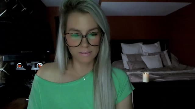 Gallery image thumbnail from Cora9's myfreecams stream on, 01/18/2023, 05:13 image 17 of 20