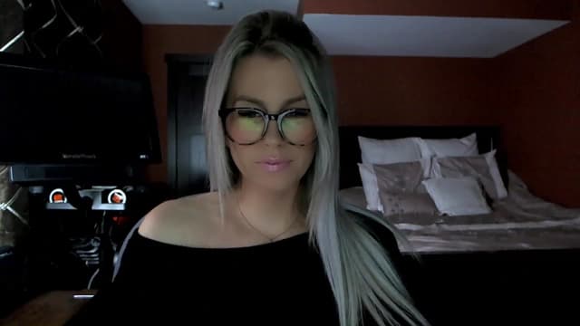 Gallery image thumbnail from Cora9's myfreecams stream on, 01/26/2023, 05:45 image 1 of 20