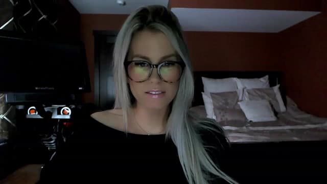 Gallery image thumbnail from Cora9's myfreecams stream on, 01/26/2023, 05:45 image 2 of 20