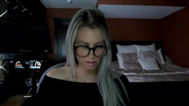 Gallery image thumbnail from Cora9's myfreecams stream on, 01/26/2023, 05:45 image 12 of 20