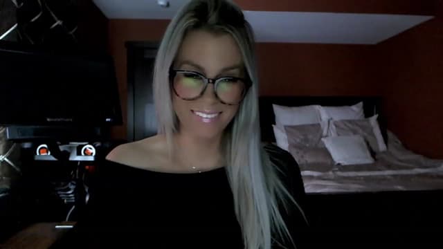 Gallery image thumbnail from Cora9's myfreecams stream on, 01/26/2023, 05:45 image 14 of 20