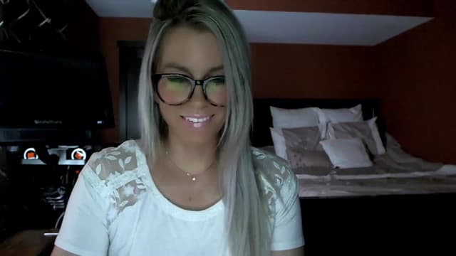 Gallery image thumbnail from Cora9's myfreecams stream on, 01/27/2023, 05:50 image 7 of 20