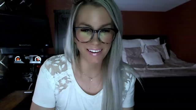 Gallery image thumbnail from Cora9's myfreecams stream on, 01/27/2023, 05:50 image 16 of 20