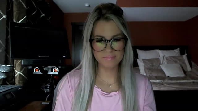 Gallery image thumbnail from Cora9's myfreecams stream on, 01/31/2023, 04:11 image 19 of 20