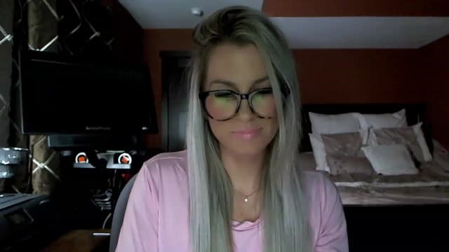 Gallery image thumbnail from Cora9's myfreecams stream on, 01/31/2023, 05:26 image 11 of 20