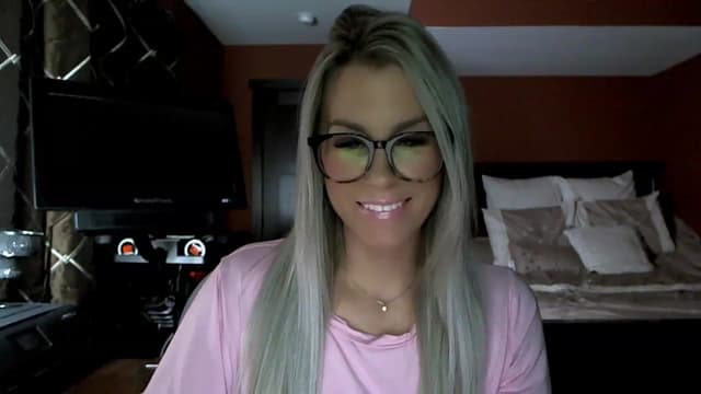 Gallery image thumbnail from Cora9's myfreecams stream on, 01/31/2023, 05:26 image 4 of 20