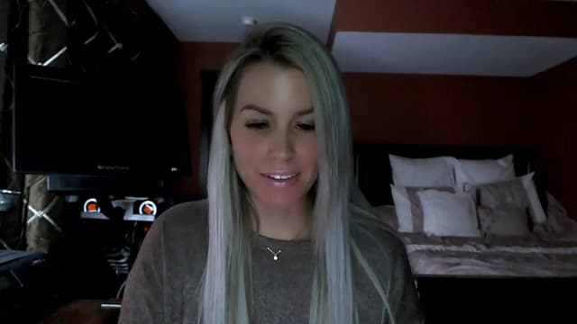 Gallery image thumbnail from Cora9's myfreecams stream on, 02/03/2023, 05:53 image 12 of 20