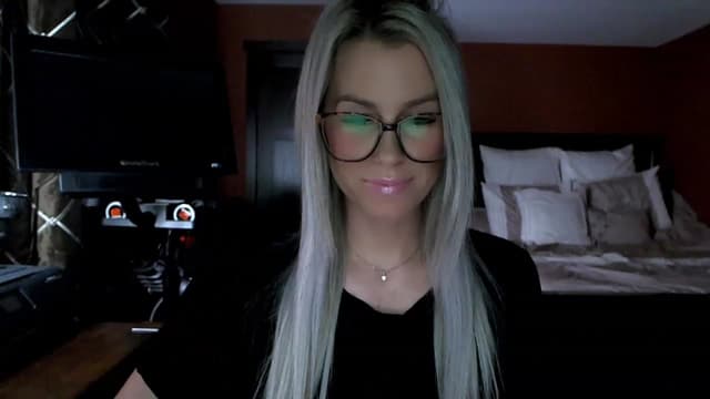 Gallery image thumbnail from Cora9's myfreecams stream on, 02/07/2023, 04:47 image 12 of 20