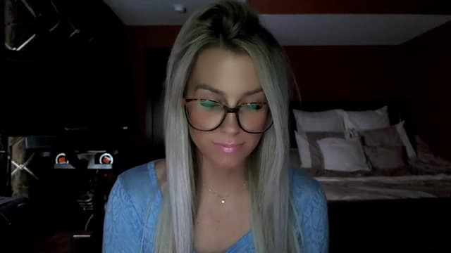 Gallery image thumbnail from Cora9's myfreecams stream on, 02/09/2023, 05:20 image 18 of 20