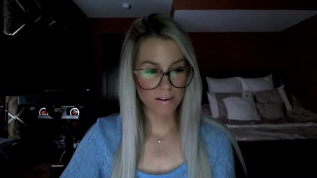 Gallery image thumbnail from Cora9's myfreecams stream on, 02/09/2023, 05:20 image 11 of 20