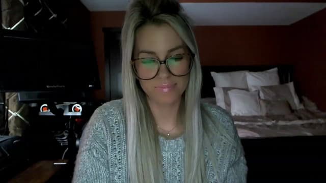 Gallery image thumbnail from Cora9's myfreecams stream on, 02/10/2023, 05:50 image 18 of 20