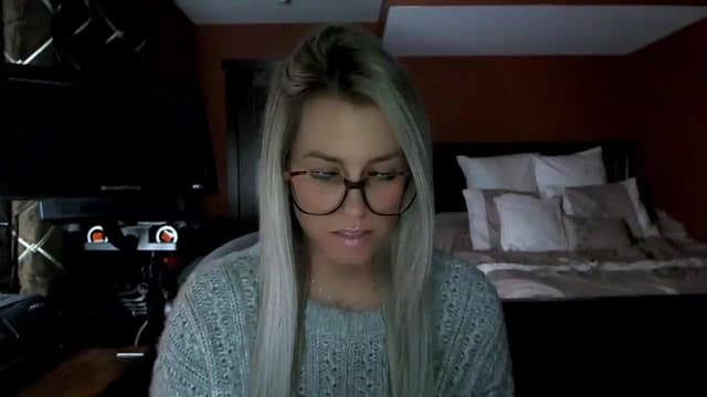 Gallery image thumbnail from Cora9's myfreecams stream on, 02/10/2023, 05:50 image 6 of 20