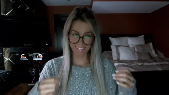 Gallery image thumbnail from Cora9's myfreecams stream on, 02/10/2023, 05:50 image 8 of 20