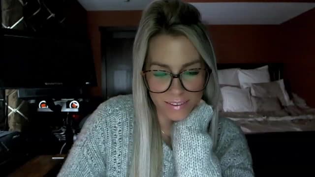 Gallery image thumbnail from Cora9's myfreecams stream on, 02/10/2023, 05:50 image 19 of 20