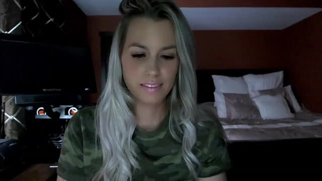Gallery image thumbnail from Cora9's myfreecams stream on, 02/14/2023, 05:46 image 6 of 20