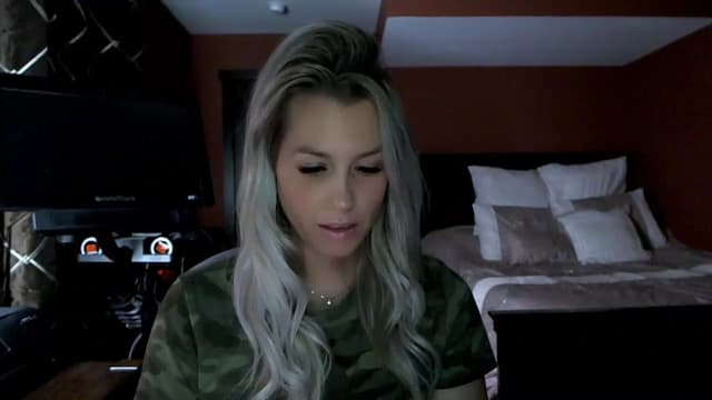 Gallery image thumbnail from Cora9's myfreecams stream on, 02/14/2023, 05:46 image 17 of 20