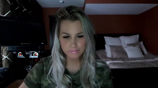 Gallery image thumbnail from Cora9's myfreecams stream on, 02/14/2023, 05:46 image 1 of 20