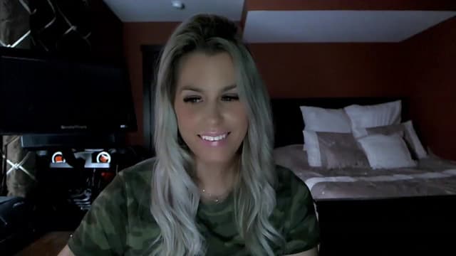 Gallery image thumbnail from Cora9's myfreecams stream on, 02/14/2023, 05:46 image 19 of 20