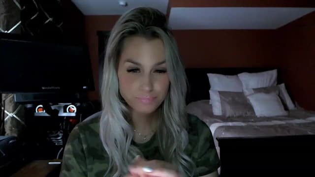 Gallery image thumbnail from Cora9's myfreecams stream on, 02/14/2023, 05:46 image 16 of 20