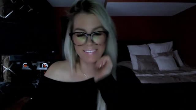 Gallery image thumbnail from Cora9's myfreecams stream on, 02/15/2023, 06:20 image 7 of 20