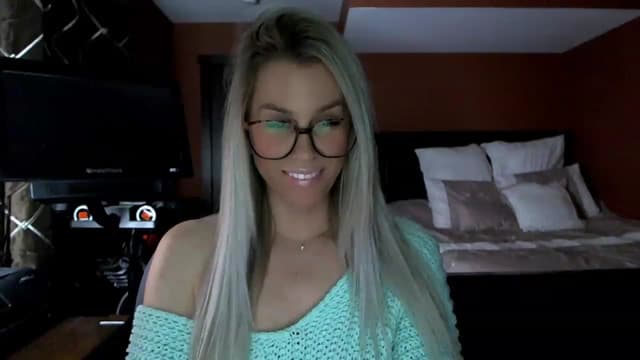 Gallery image thumbnail from Cora9's myfreecams stream on, 02/16/2023, 05:19 image 20 of 20