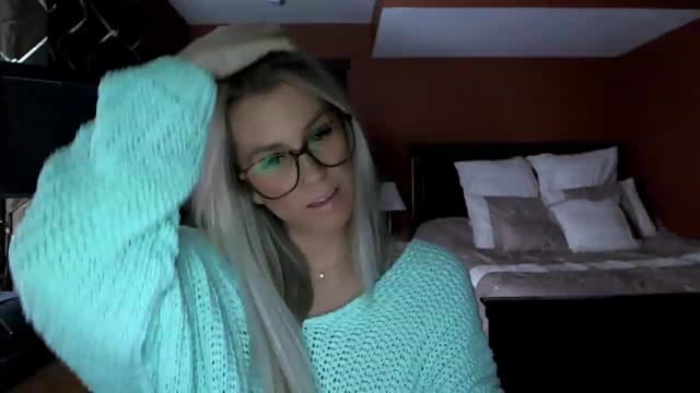Gallery image thumbnail from Cora9's myfreecams stream on, 02/16/2023, 05:19 image 2 of 20