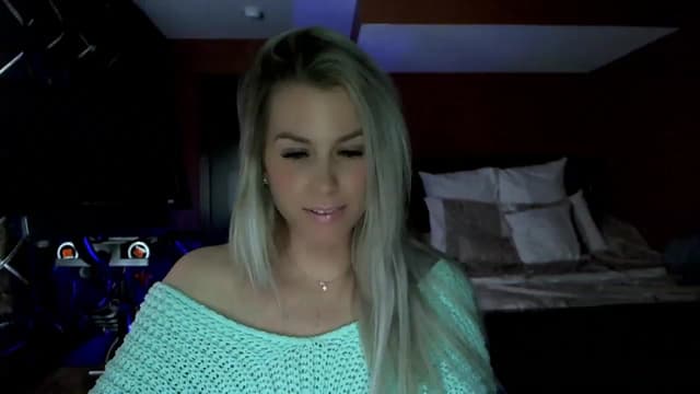 Gallery image thumbnail from Cora9's myfreecams stream on, 02/21/2023, 06:52 image 2 of 20