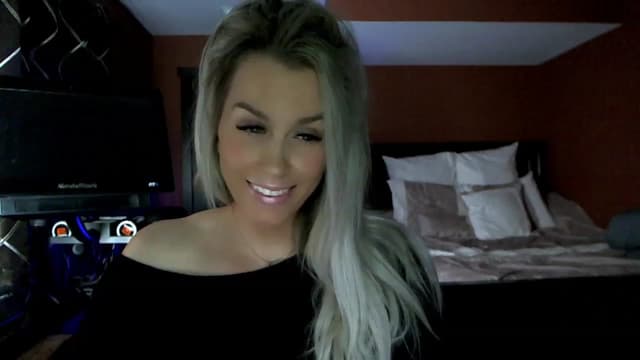 Gallery image thumbnail from Cora9's myfreecams stream on, 02/23/2023, 06:42 image 8 of 20
