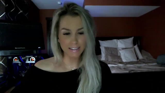 Gallery image thumbnail from Cora9's myfreecams stream on, 02/23/2023, 06:42 image 10 of 20