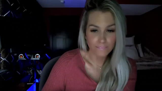 Gallery image thumbnail from Cora9's myfreecams stream on, 03/01/2023, 06:13 image 18 of 20