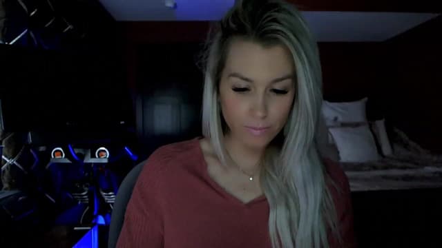Gallery image thumbnail from Cora9's myfreecams stream on, 03/01/2023, 06:13 image 12 of 20