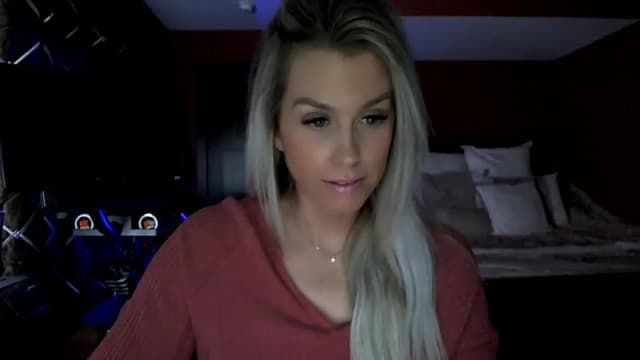 Gallery image thumbnail from Cora9's myfreecams stream on, 03/01/2023, 06:13 image 6 of 20