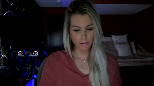 Gallery image thumbnail from Cora9's myfreecams stream on, 03/01/2023, 06:13 image 11 of 20