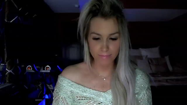 Gallery image thumbnail from Cora9's myfreecams stream on, 03/02/2023, 05:35 image 5 of 20