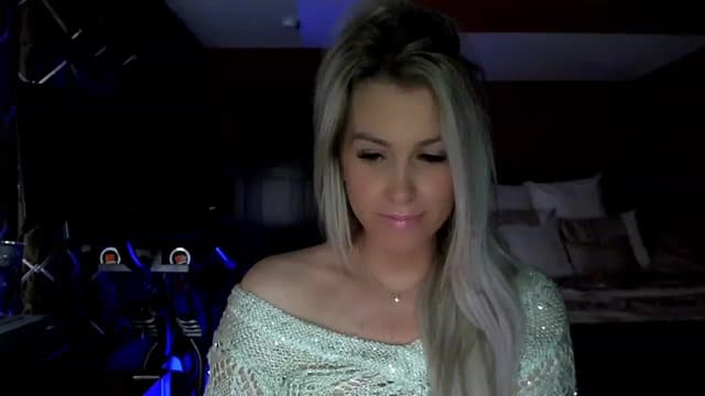 Gallery image thumbnail from Cora9's myfreecams stream on, 03/02/2023, 05:35 image 3 of 20