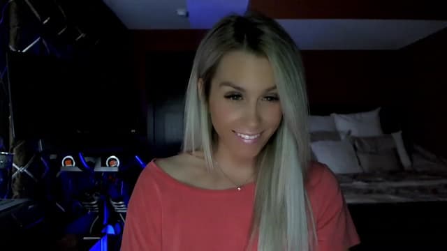 Gallery image thumbnail from Cora9's myfreecams stream on, 03/03/2023, 04:46 image 17 of 20